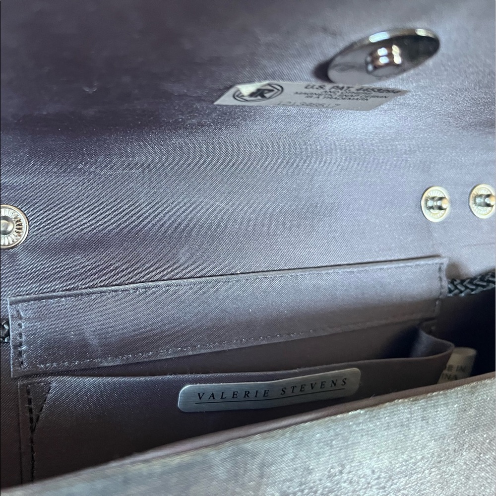 Small party purse. - Picture 4 of 5